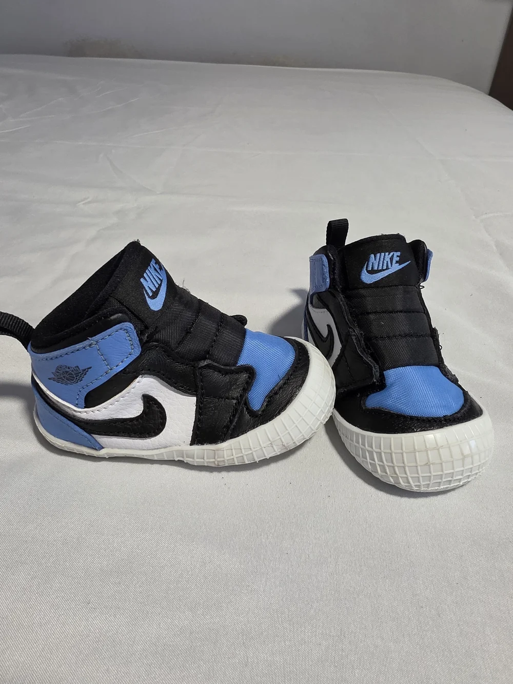 Nike Kids' Black and Blue High-Top Sneakers